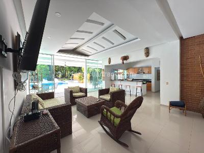 Casa de 5 alcobas en venta en Condominio Campestre El Peñon, Girardot, 600 m² · foto 13 de 20