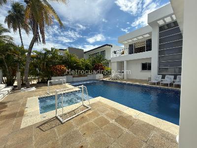 Casa de 4 alcobas en venta en Condominio Campestre El Peñon, Girardot, 600 m² · foto 3 de 20
