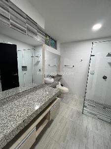 Casa de 4 alcobas en venta en Condominio Ibzago El Peñón, Girardot, 221 m² · foto 17 de 20