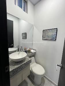 Casa de 4 alcobas en venta en Condominio Ibzago El Peñón, Girardot, 221 m² · foto 7 de 20