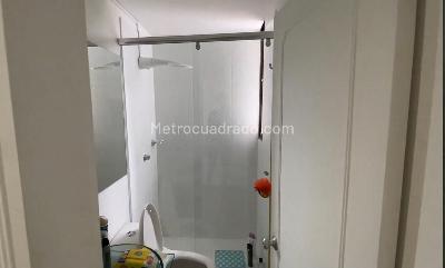Apartamento de 3 alcobas en venta en Condominio Campestre El Peñon, Girardot, 120 m² · foto 13 de 20