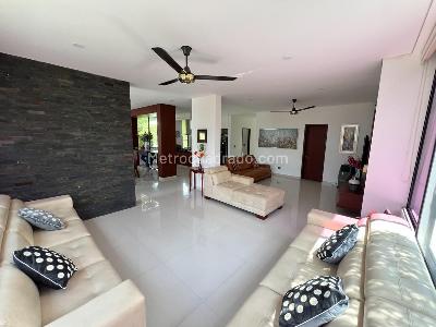 Casa de 3 alcobas en venta en Condominio Tierra Linda, Girardot, 500 m² · foto 2 de 14