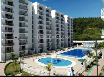 Apartamento de 3 alcobas en venta en Condominio Aqualina Orange, Girardot, 72 m² · foto 7 de 17