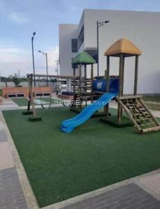 Apartamento de 3 alcobas en venta en Condominio Aqualina Orange, Girardot, 74 m² · foto 3 de 17