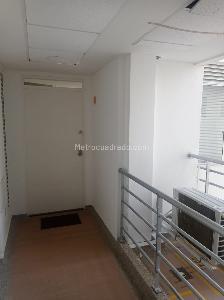 Apartamento de 3 alcobas en venta en Condominio Aqualina Orange, Girardot, 74 m² · foto 8 de 17