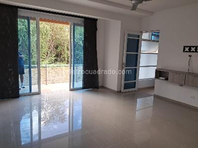 Casa de 4 alcobas en venta en Condominio Los Angeles, Girardot, 230 m² · foto 14 de 20