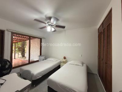 Casa de 3 alcobas en venta en Condominio Madeira, Girardot, 98 m² · foto 8 de 20