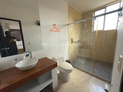 Casa de 5 alcobas en venta en Cn Campestre El Penon Sc Ii, Girardot, 550 m² · foto 9 de 20