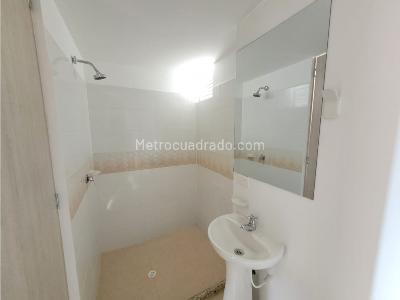 Apartamento de 3 alcobas en venta en Via Armenia Montenegro, Armenia, 42 m² · foto 3 de 20