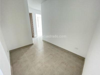 Apartamento de 3 alcobas en venta en Los Profesionales, Armenia, 121 m² · foto 6 de 20