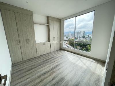 Apartamento de 3 alcobas en venta en Los Profesionales, Armenia, 121 m² · foto 7 de 20