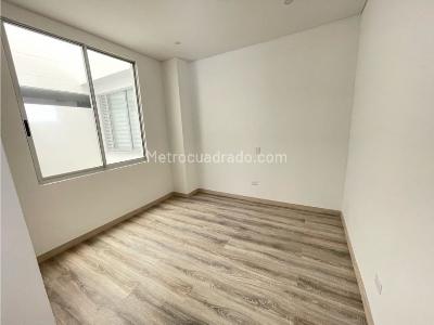 Apartamento de 3 alcobas en venta en Los Profesionales, Armenia, 121 m² · foto 10 de 20