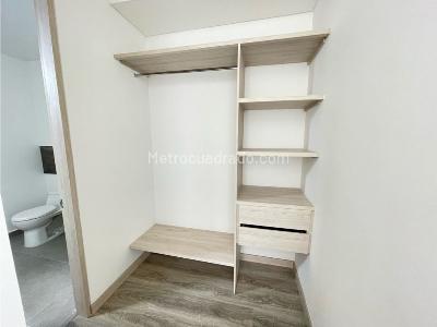 Apartamento de 3 alcobas en venta en Los Profesionales, Armenia, 121 m² · foto 11 de 20