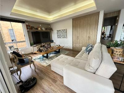 Casa de 4 alcobas en venta en La Castellana, Armenia, 436 m² · foto 2 de 20