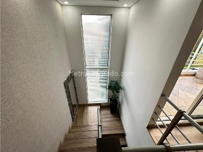 Casa de 4 alcobas en venta en La Castellana, Armenia, 436 m² · foto 7 de 20