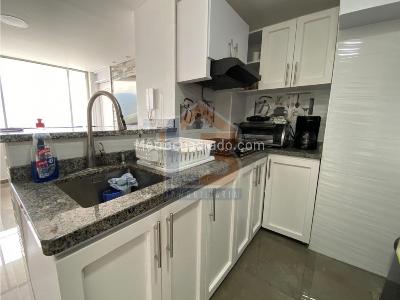 Apartamento en venta en Fundadores Clinicas, Armenia · foto 8 de 20