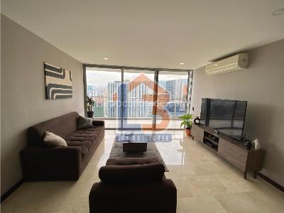 Apartamento de 2 alcobas en venta en El Poblado, Medellín, 90 m² · foto 2 de 20
