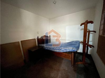 Casa de 5 alcobas en venta en Avenida 30 De Agosto, Pereira, 1360 m² · foto 15 de 20