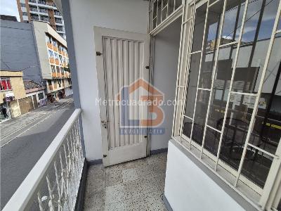 Casa de 5 alcobas en venta en Centro, Armenia, 300 m² · foto 10 de 20