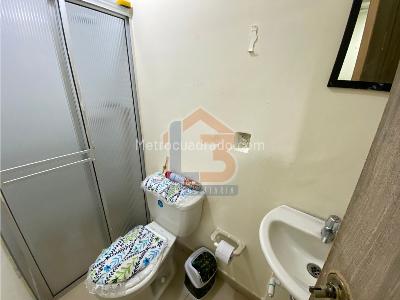 Casa de 2 alcobas en venta en Americas, Armenia, 169 m² · foto 11 de 20
