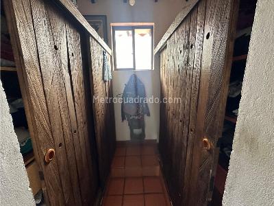 Casa de 3 alcobas en venta en Km 2 Via Armenia El Caimo, Armenia, 225 m² · foto 17 de 20