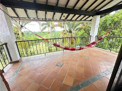 Casa de 3 alcobas en venta en Km 2 Via Armenia El Caimo, Armenia, 225 m² · foto 19 de 20