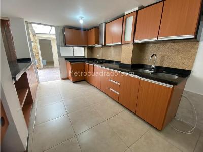 Casa de 5 alcobas en venta en Laureles Norte, Armenia, 247 m² · foto 13 de 20