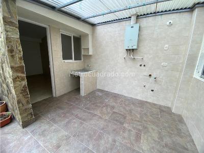 Casa de 5 alcobas en venta en Laureles Norte, Armenia, 247 m² · foto 15 de 20