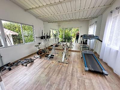 Casa de 5 alcobas en venta en El Caimo, Armenia, 1500 m² · foto 16 de 20