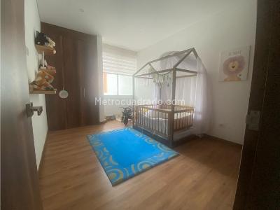 Apartamento de 3 alcobas en venta en Los Profesionales, Armenia, 118 m² · foto 4 de 20
