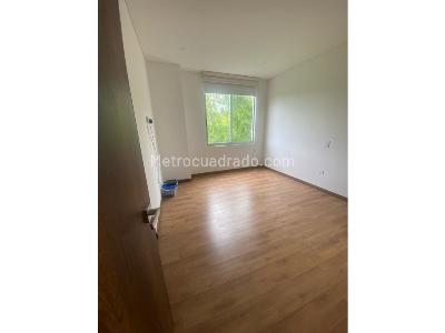 Apartamento de 3 alcobas en venta en Los Profesionales, Armenia, 118 m² · foto 7 de 20