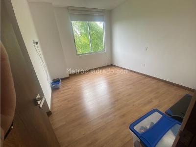 Apartamento de 3 alcobas en venta en Los Profesionales, Armenia, 118 m² · foto 17 de 20