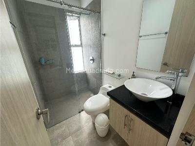 Casa de 3 alcobas en venta en El Caimo, Armenia, 450 m² · foto 17 de 20