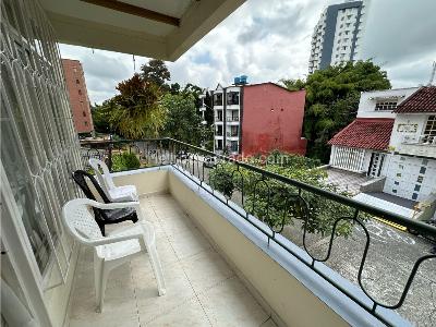 Casa de 5 alcobas en venta en Laureles, Armenia, 295 m² · foto 2 de 20
