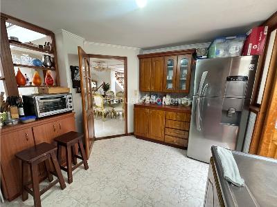 Casa de 5 alcobas en venta en Laureles, Armenia, 295 m² · foto 11 de 20