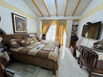 Casa de 5 alcobas en venta en Laureles, Armenia, 295 m² · foto 14 de 20