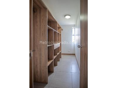 Apartamento en venta en Corales, Pereira · foto 19 de 20