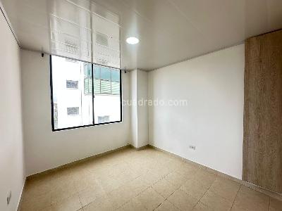 Apartamento en venta en Centro, Armenia · foto 4 de 11