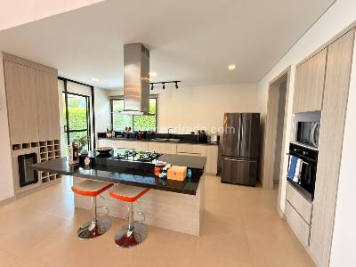 Casa de 5 alcobas en venta en El Caimo, Armenia, 915 m² · foto 7 de 20