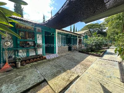 Casa de 5 alcobas en venta en El Caimo, Armenia · foto 19 de 20