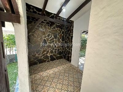 Casa de 5 alcobas en venta en El Caimo, Armenia · foto 9 de 20