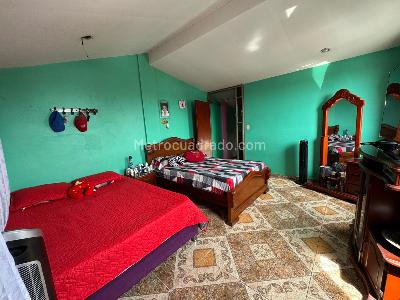 Casa de 3 alcobas en venta en Avenida 19, Armenia, 307 m² · foto 13 de 20