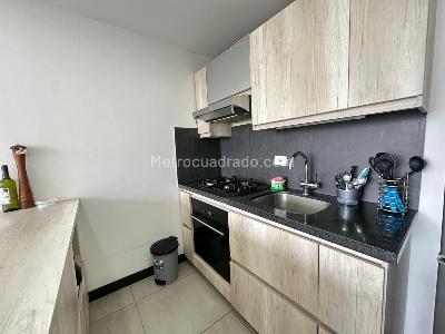 Apartaestudio en venta en Avenida Centenario, Armenia, 39 m² · foto 9 de 17