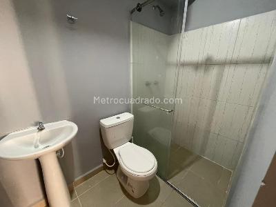 Apartamento en venta en Bosques De Pinares, Armenia · foto 14 de 20