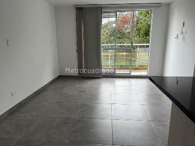 Apartaestudio en venta en Avenida Centenario, Armenia, 36 m² · foto 2 de 9