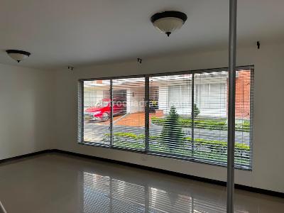 Casa de 4 alcobas en venta en Coinca, Armenia, 131 m² · foto 3 de 15