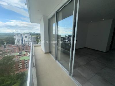 Apartamento de 3 alcobas en venta en Los Profesionales, Armenia, 137 m² · foto 4 de 18