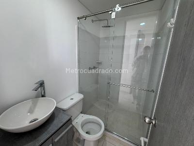 Apartamento en venta en Bosques De Pinares, Armenia · foto 10 de 20