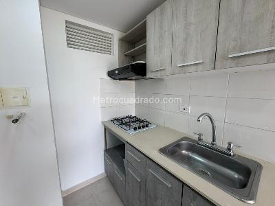 Apartamento en venta en Bosques De Pinares, Armenia · foto 5 de 20