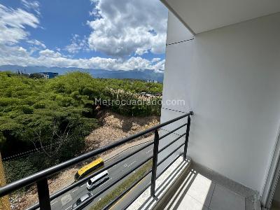 Apartamento en venta en Bosques De Pinares, Armenia · foto 7 de 20